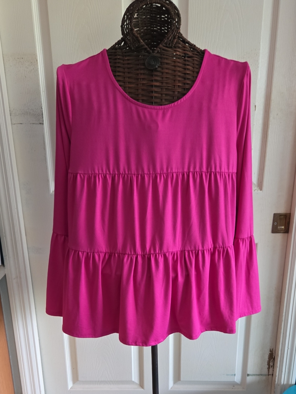 Cato Fuchsia Tiered Long-Sleeve Scoop Neck Top-Size XL